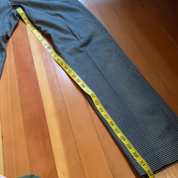 Uniqlo Houndstooth Trousers Grey and Black - Picture 3 of 7